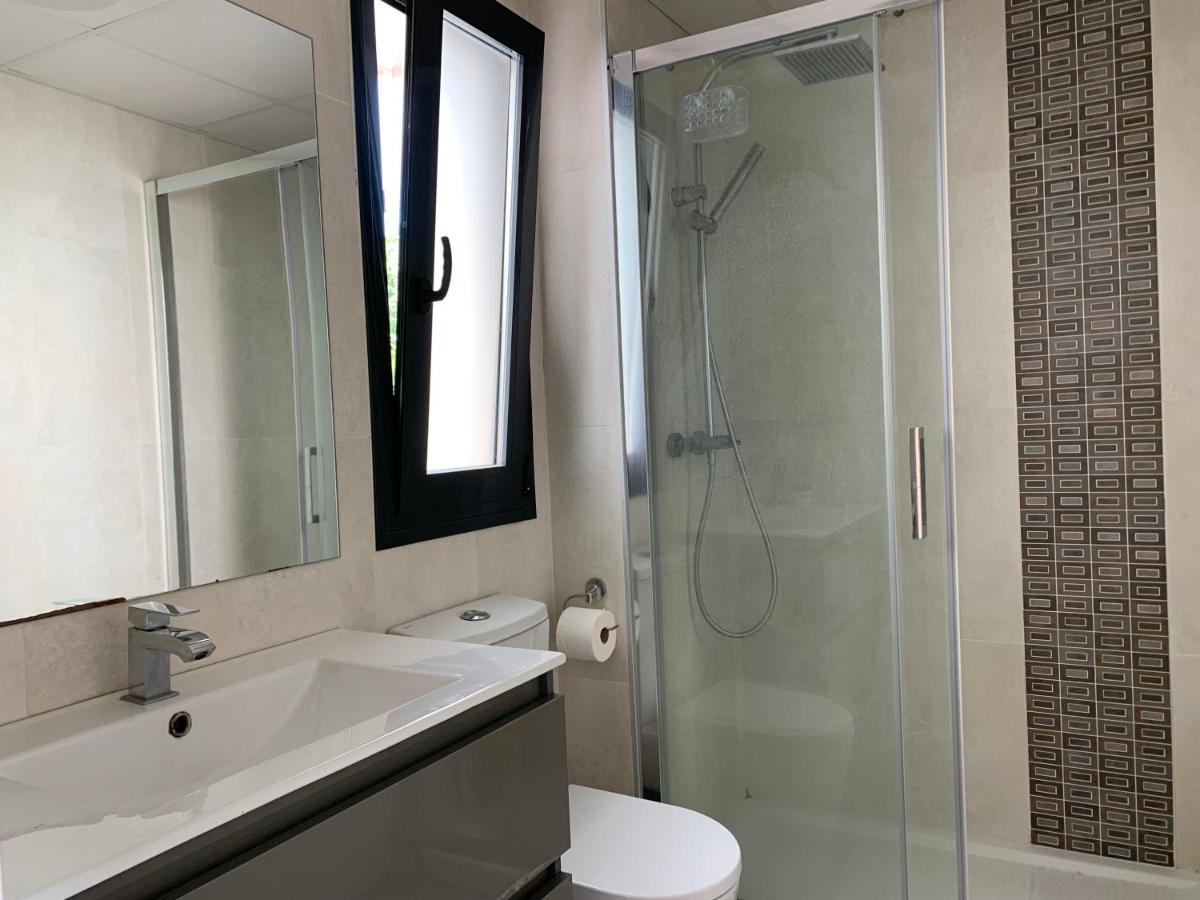 Punta Prima Villa 3 Bedrooms And Solarium Sea View Τορεβιέχα Εξωτερικό φωτογραφία