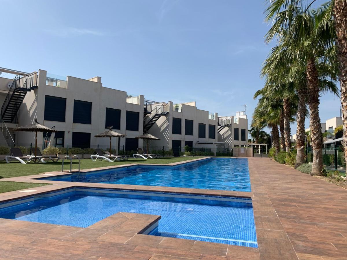 Punta Prima Villa 3 Bedrooms And Solarium Sea View Τορεβιέχα Εξωτερικό φωτογραφία